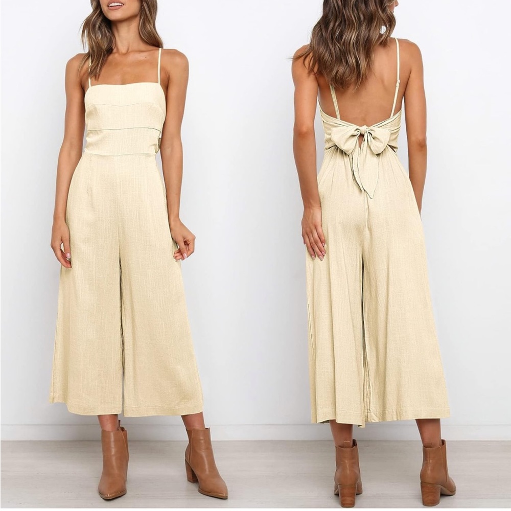 Cute lightweight tie back jumpsuit. Like new!